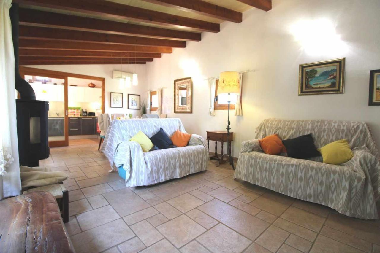 Gato Den Vives Casa 4 Con Piscina Port de Pollença