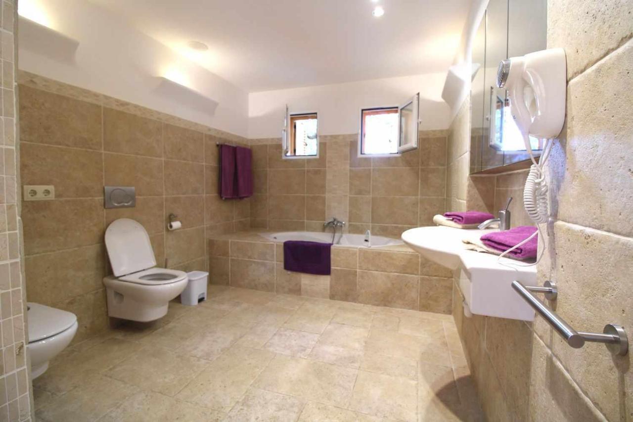 Gato Den Vives Casa 4 Con Piscina * Port de Pollença